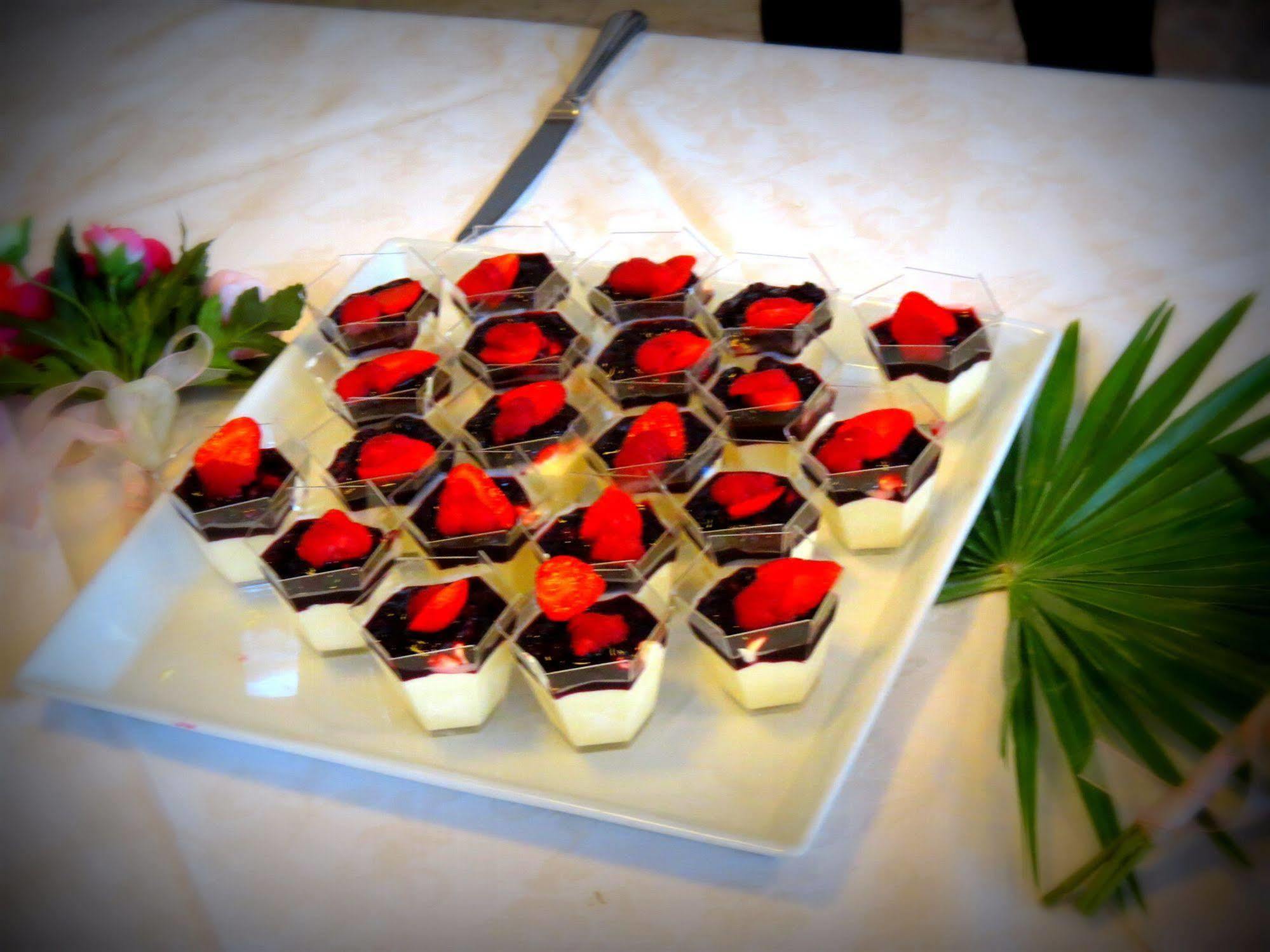 טירניה Grand Hotel Golf מראה חיצוני תמונה