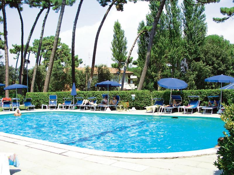 טירניה Grand Hotel Golf מראה חיצוני תמונה