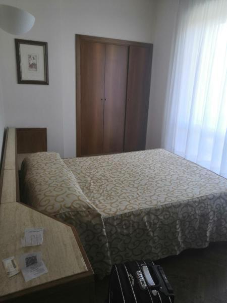 טירניה Grand Hotel Golf מראה חיצוני תמונה
